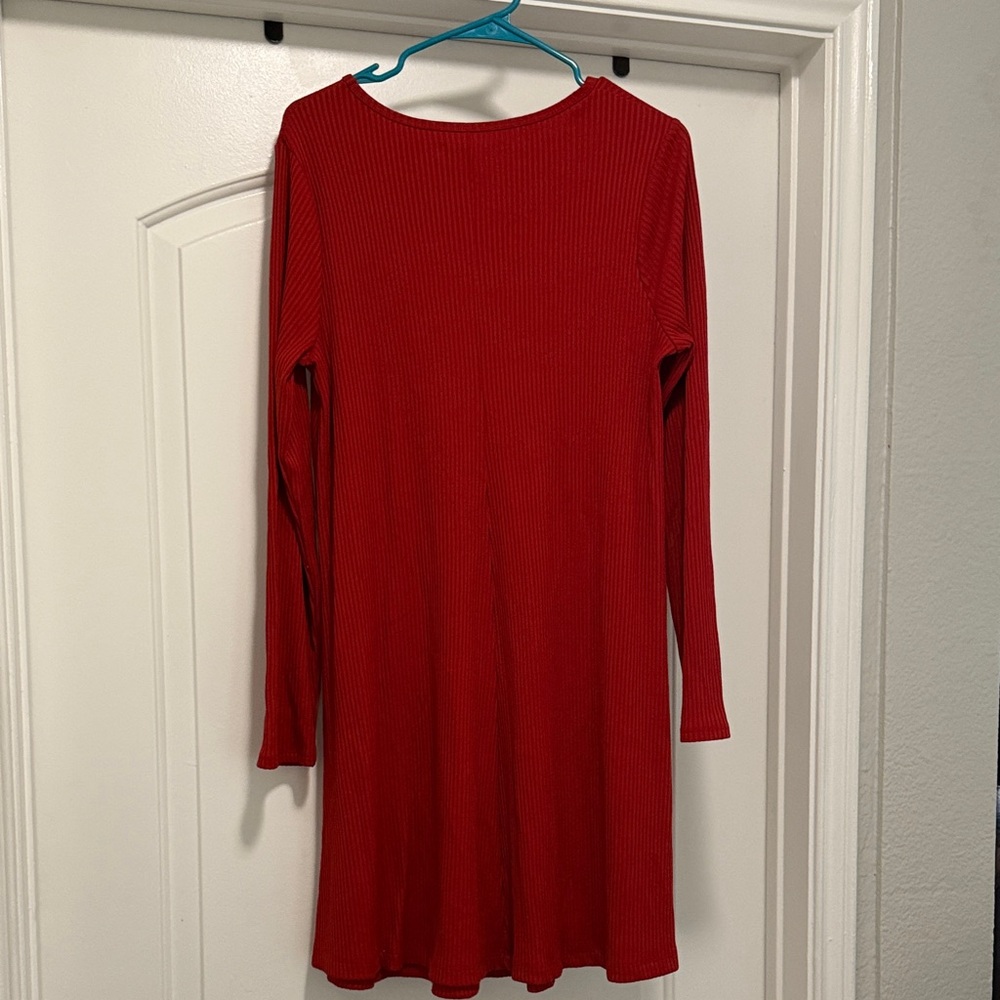 Vibrant Red Ribbed Dress - Picture 2 of 2